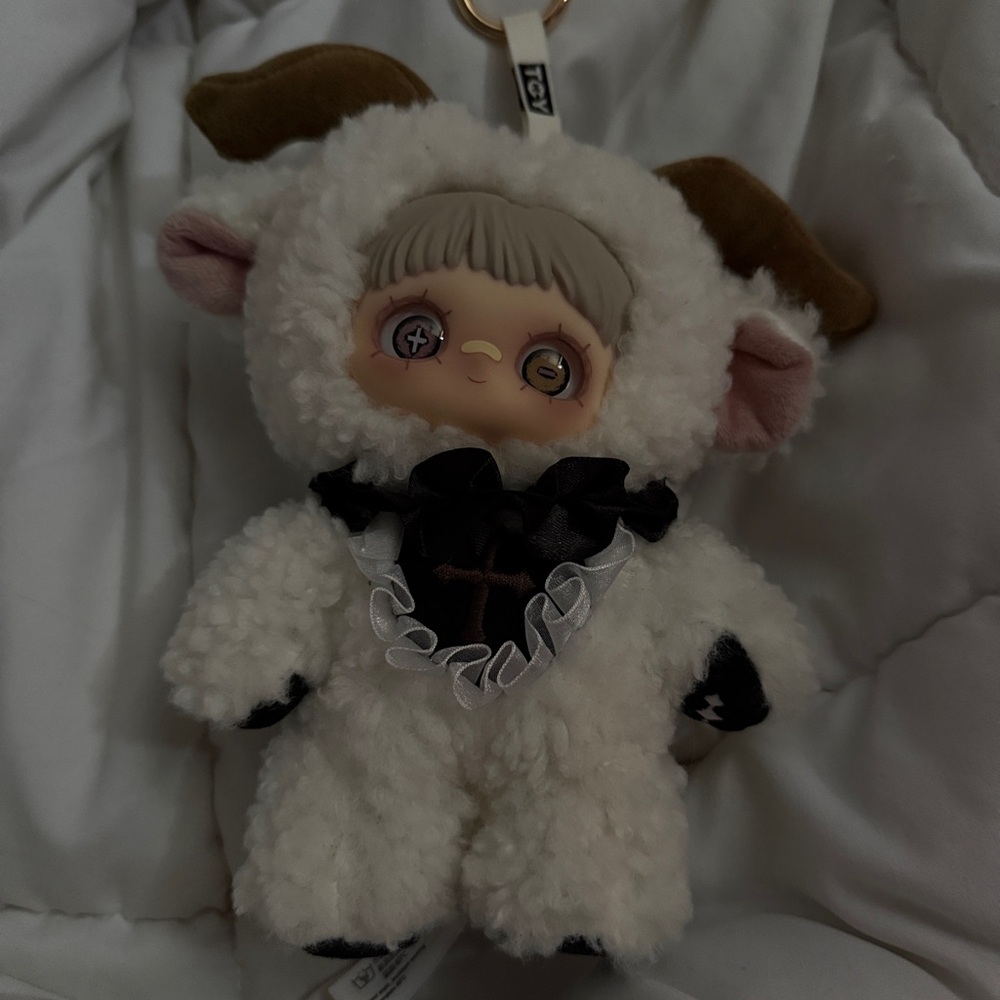 (SOLD) Plush Sheep Keychain Accessory